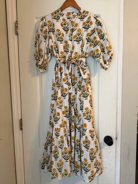White Maxi Dress with Yellow Floral Print and Tie Waist